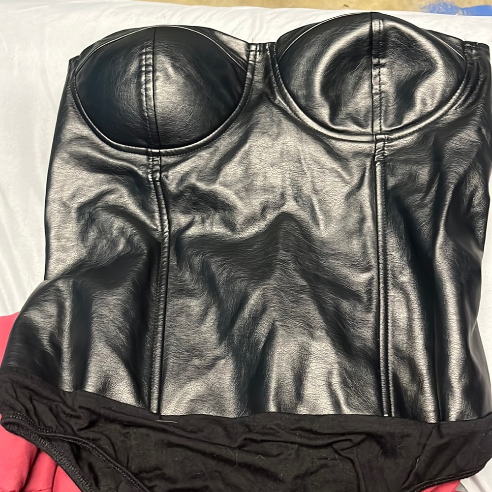 Black body suit